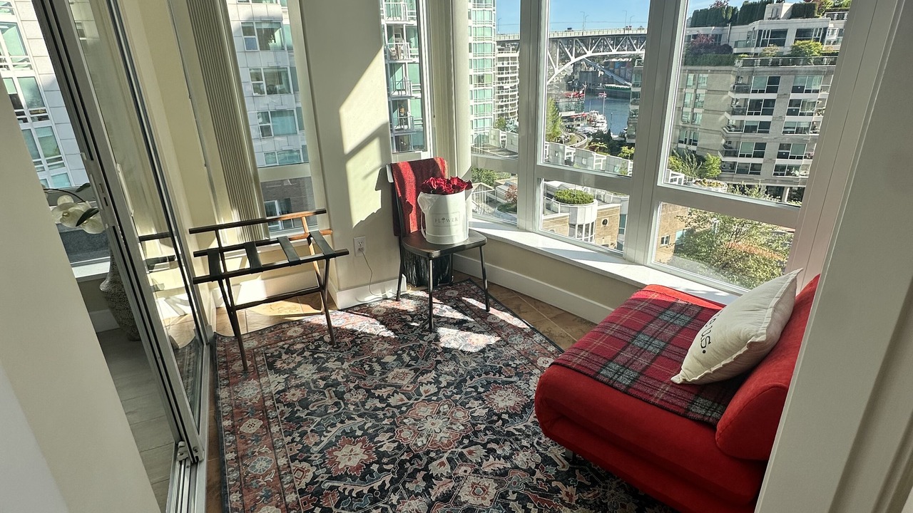 Photo of Livingroom in Downtown Vancouver