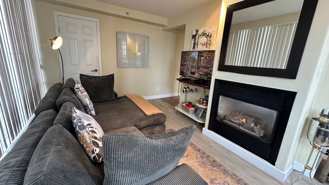 Photo of Livingroom in Downtown Vancouver