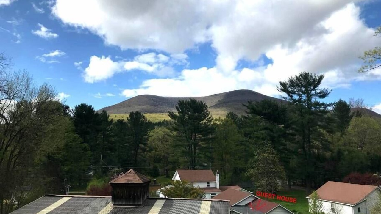 Photo of Others in Mount Tremper