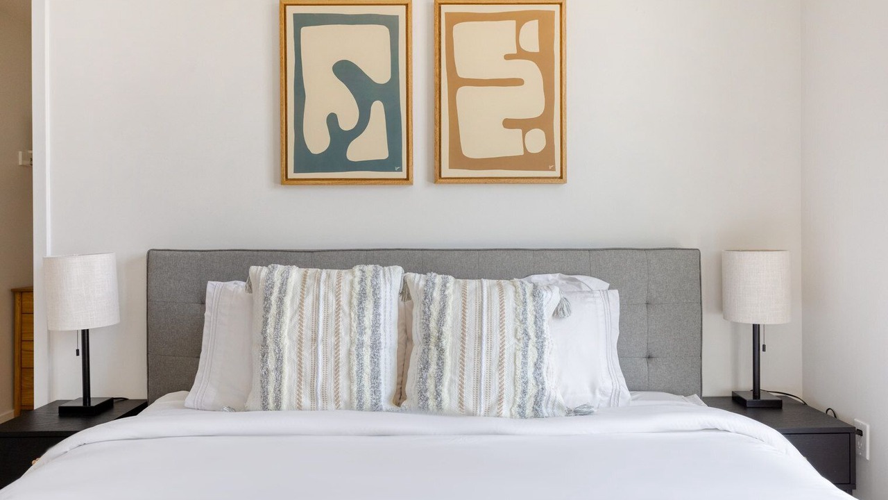 Photo of Bedroom in Koreatown