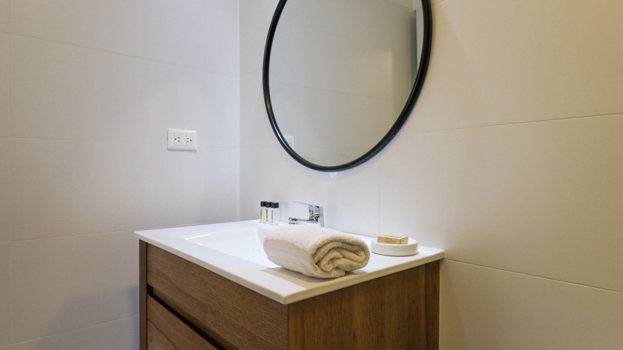 Photo of Bathroom in Leuro
