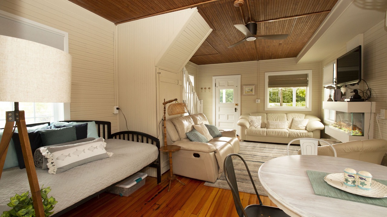 Photo of Bedroom in Warwick