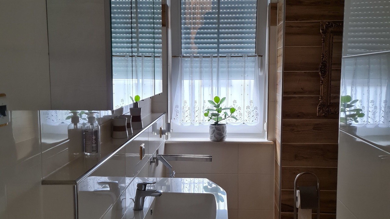 Photo of Bathroom in Mullrose