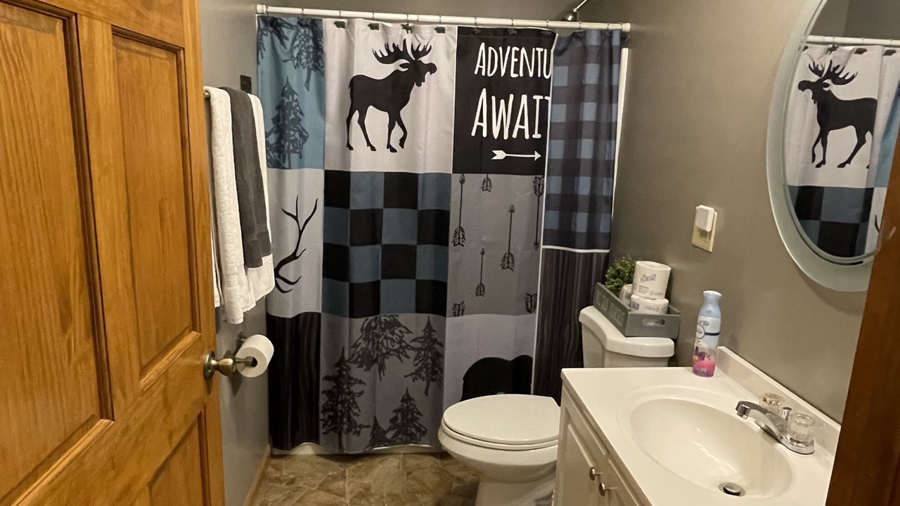 Photo of Bathroom in Arkdale