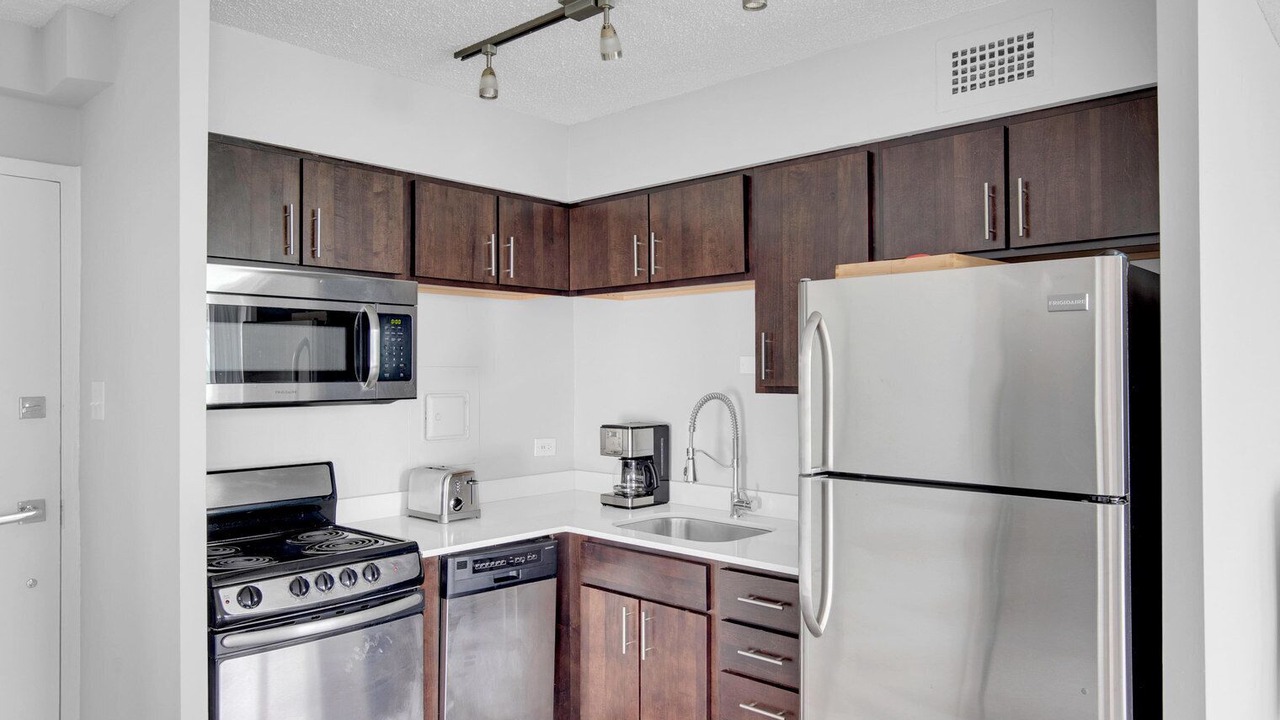 Photo of Kitchen in Edgewater Beach