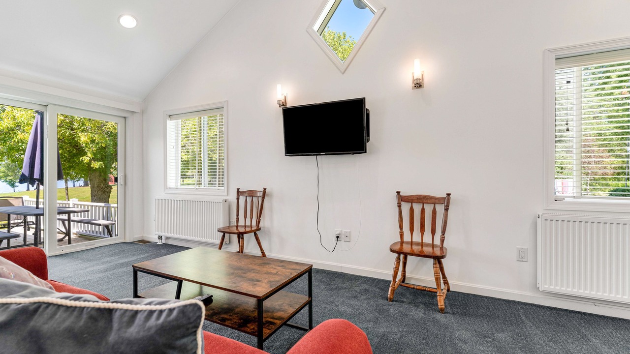 Photo of Livingroom in Neshobe Beach
