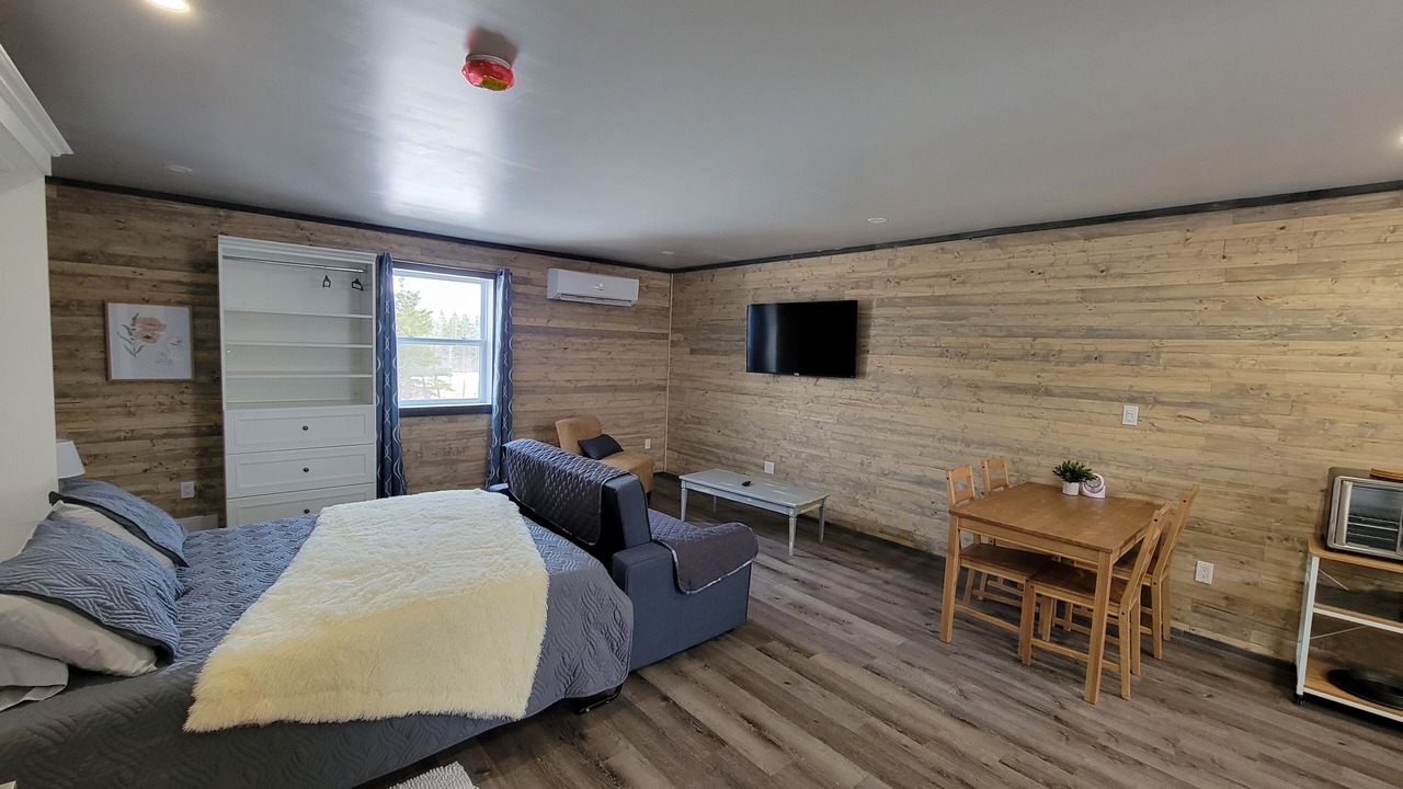 Photo of Bedroom in Vernon River