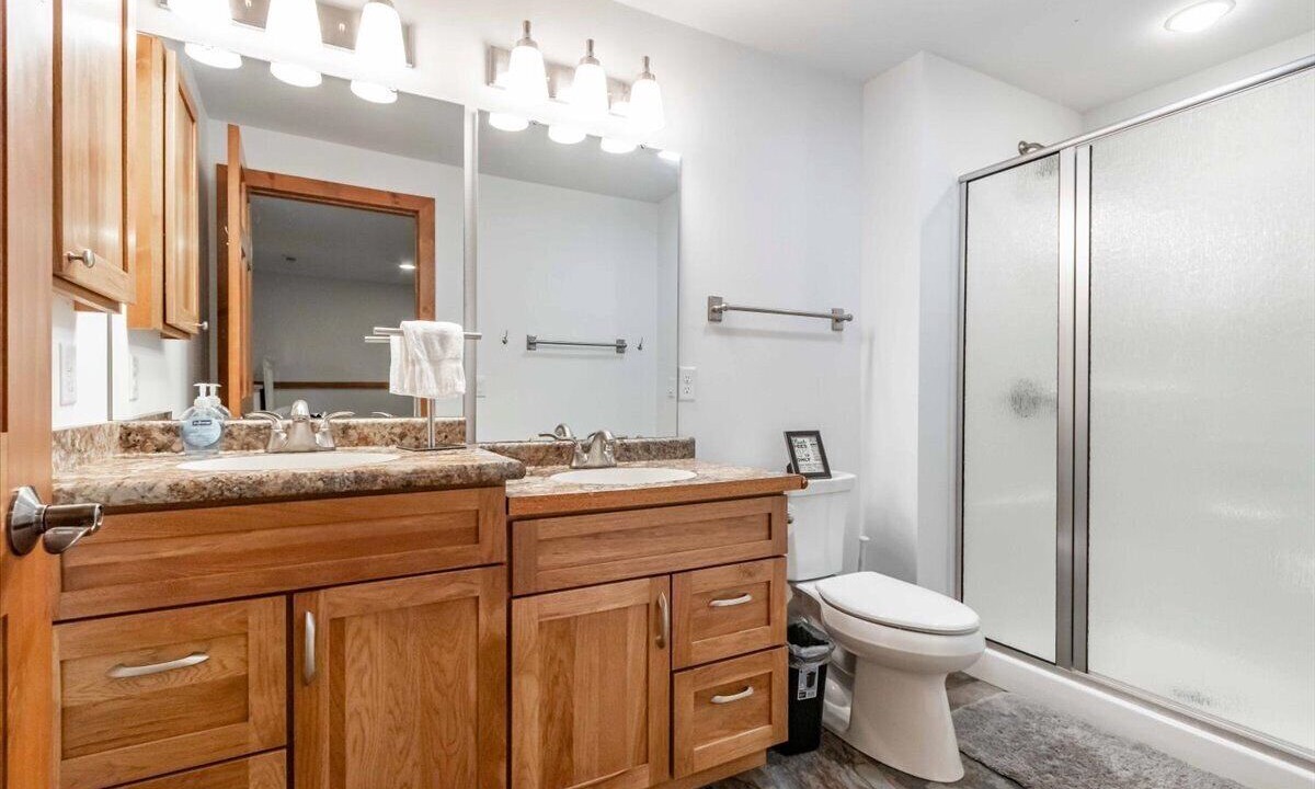 Photo of Bathroom in Big Bay