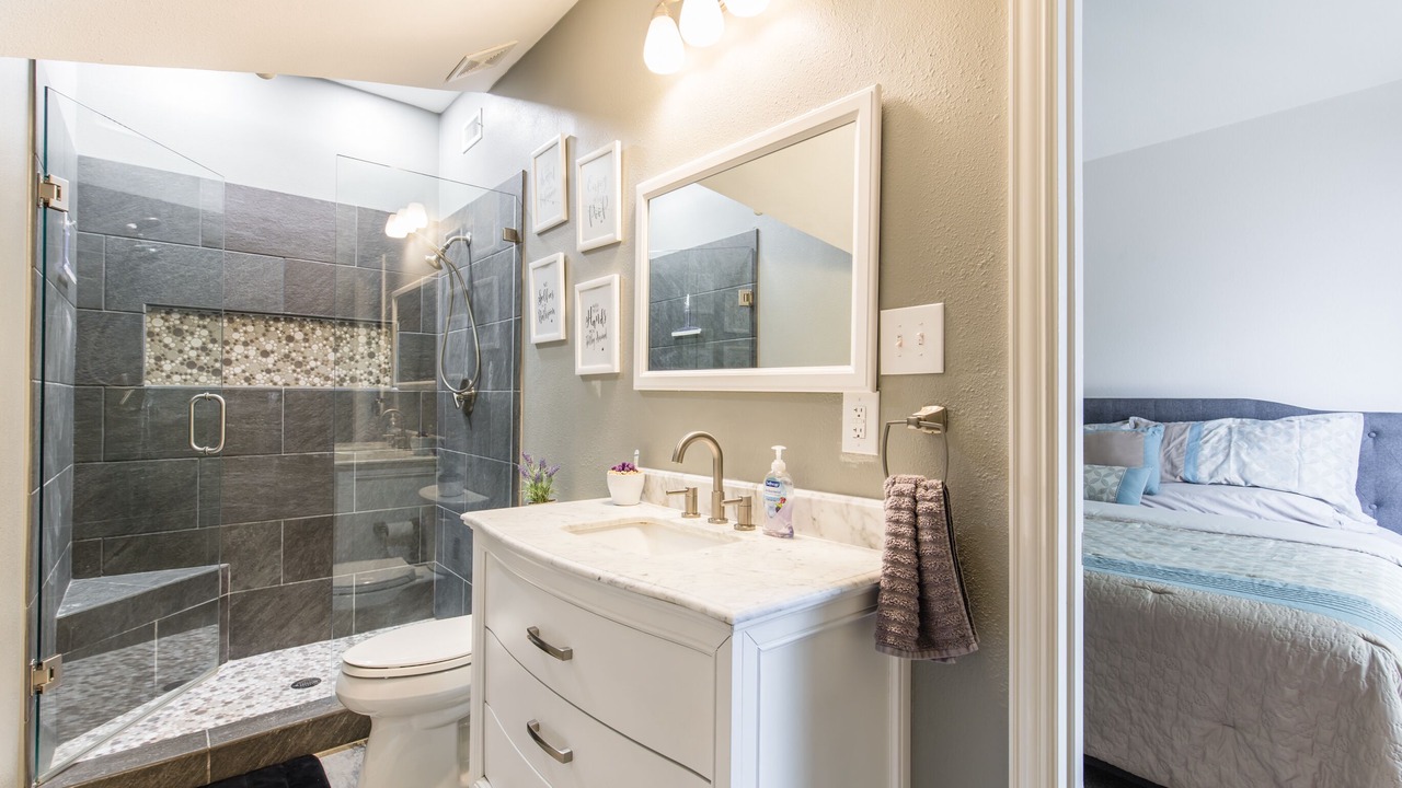 Photo of Bathroom in Richardson