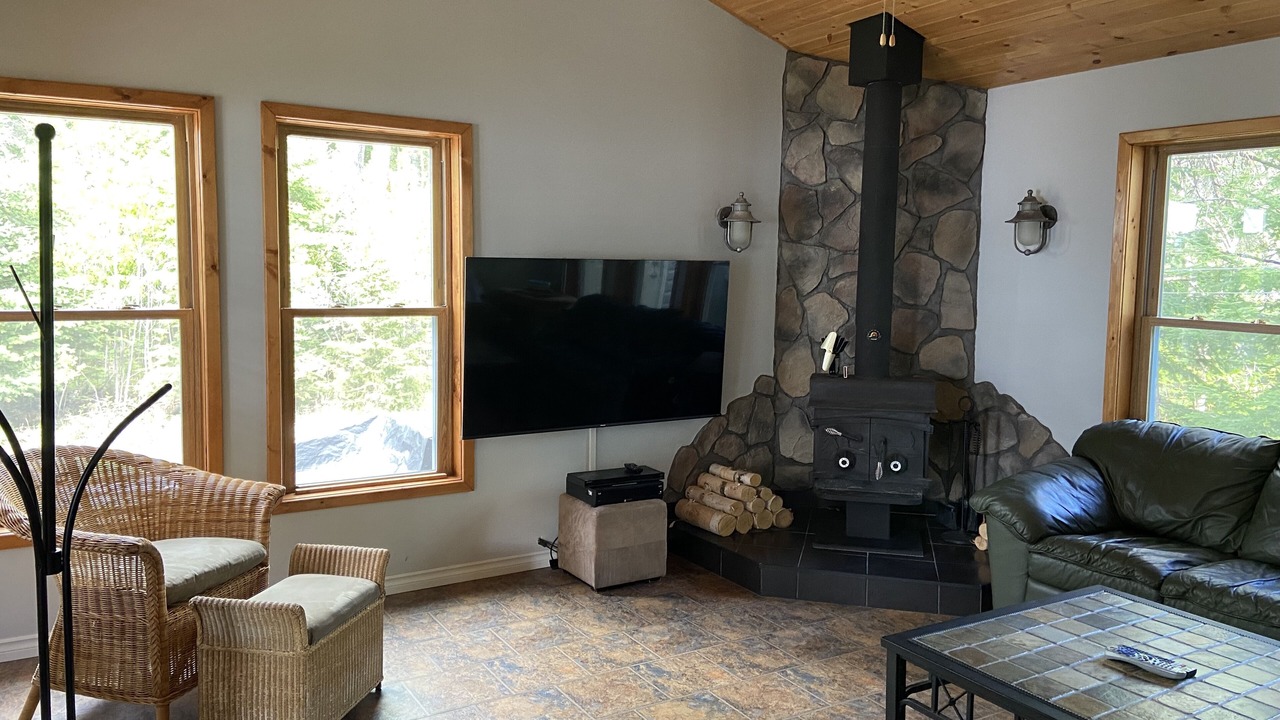 Photo of Livingroom in Northern Ontario