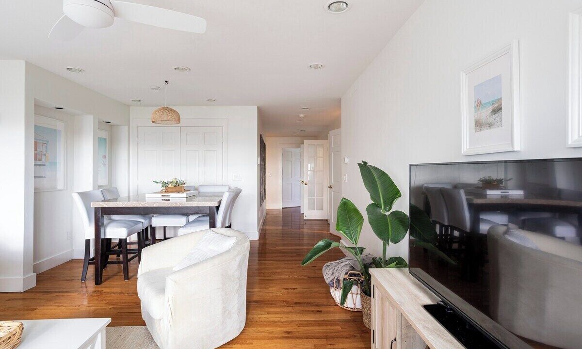Photo of Livingroom in New London