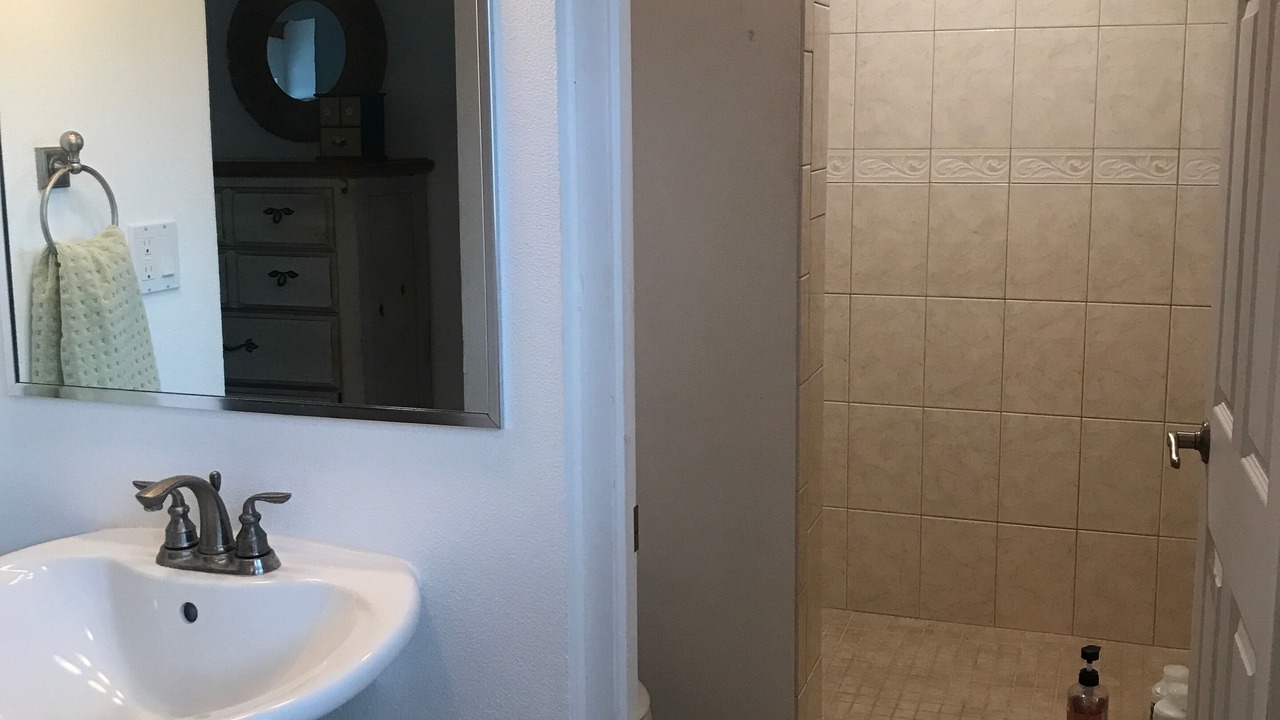 Photo of Bathroom in Clarence Town