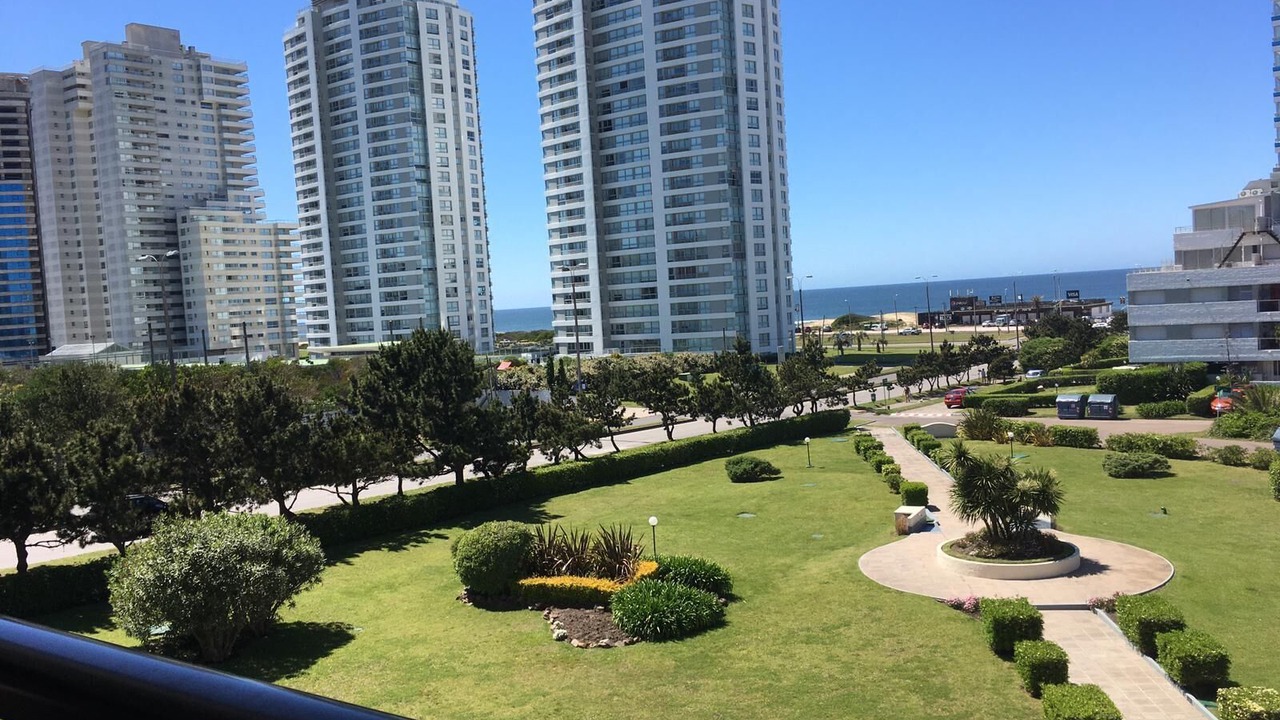 Photo of Outdoor in Aidy Grill