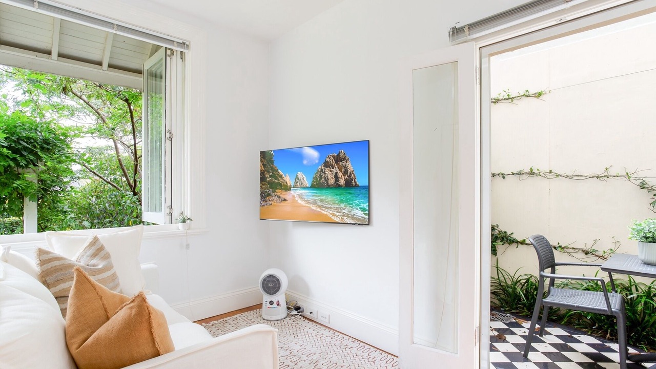 Photo of Livingroom in Lewisham