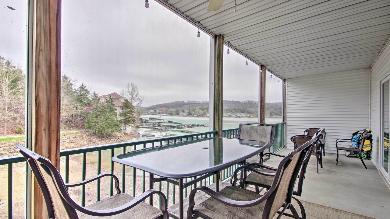 Photo of Patio Balcony in Camdenton
