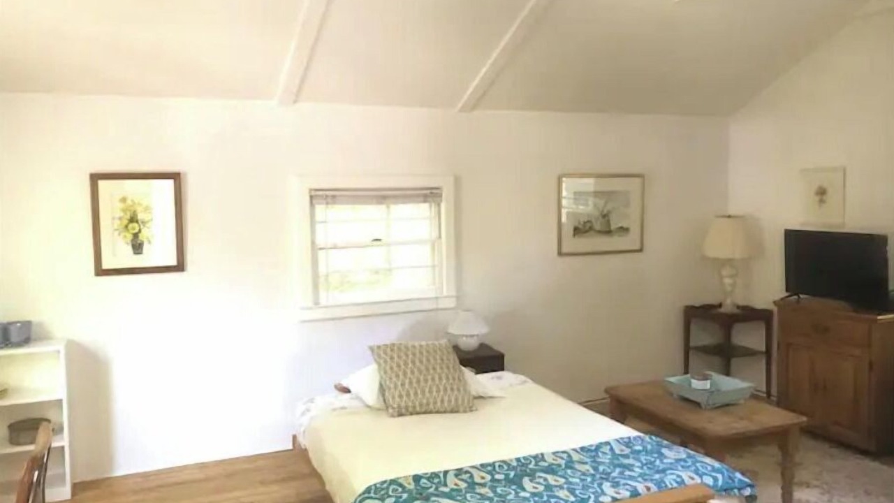 Photo of Bedroom in East Hampton North