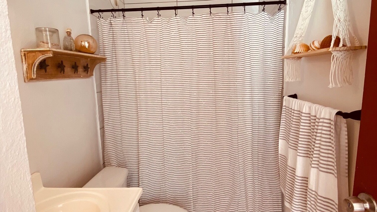 Photo of Bathroom in El Combate