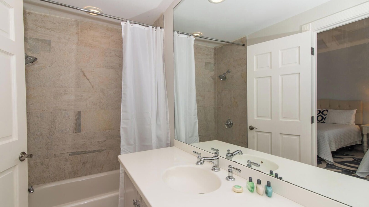 Photo of Bathroom in Rum Point