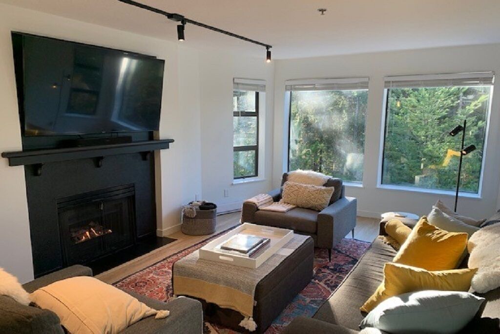 Photo of Livingroom in Blueberry Hill