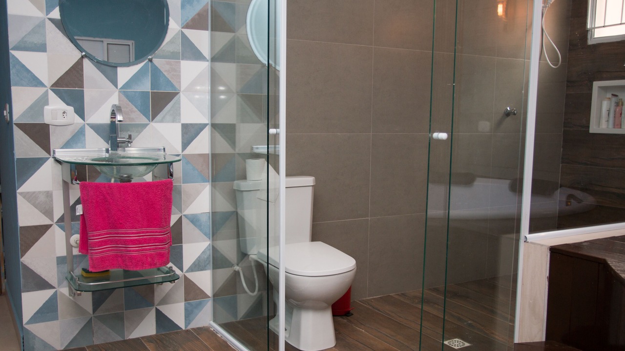 Photo of Bathroom in Camanducaia