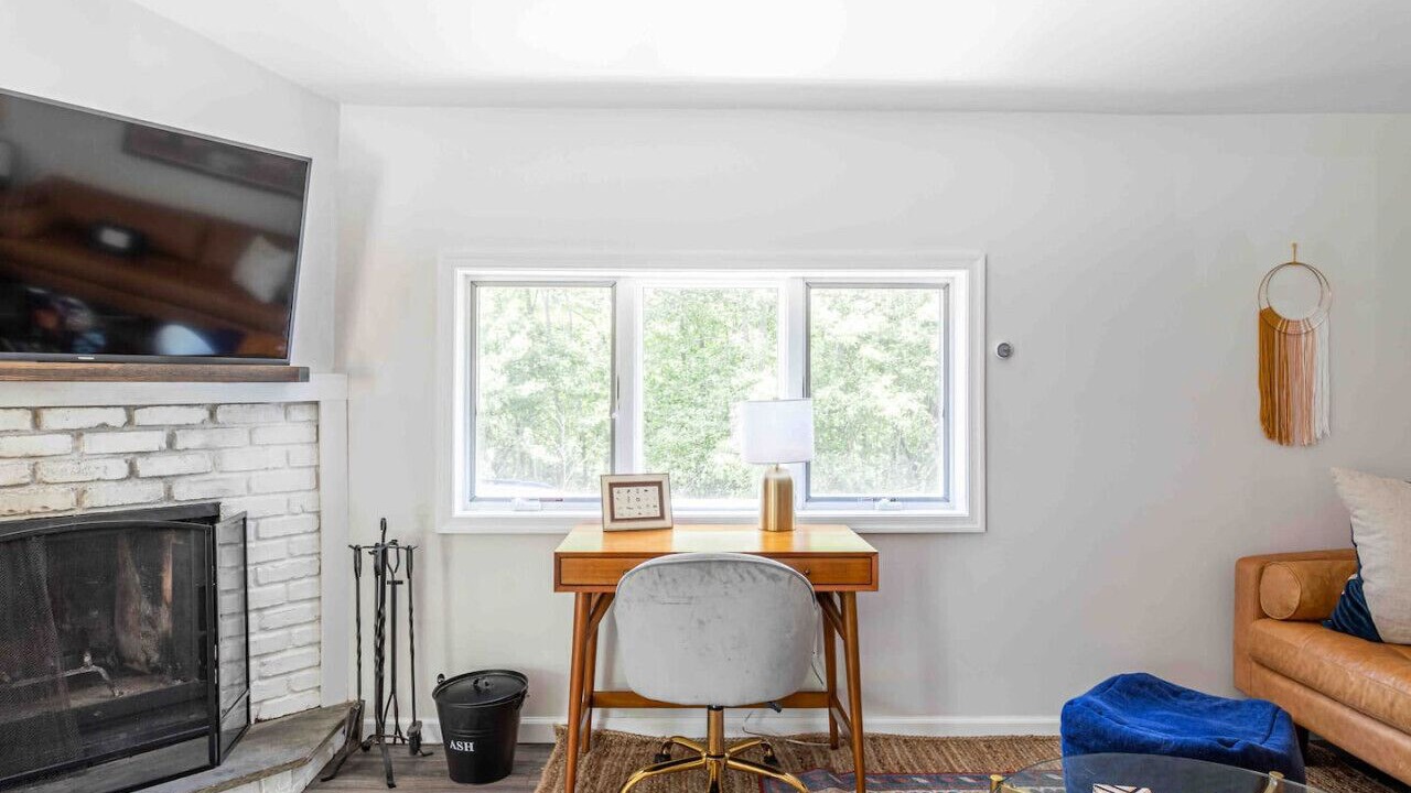 Photo of Livingroom in Lanesville