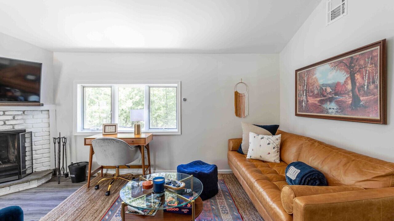 Photo of Livingroom in Lanesville
