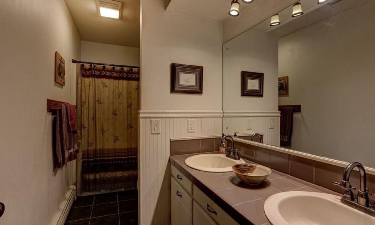 Photo of Bathroom in Rib Mountain
