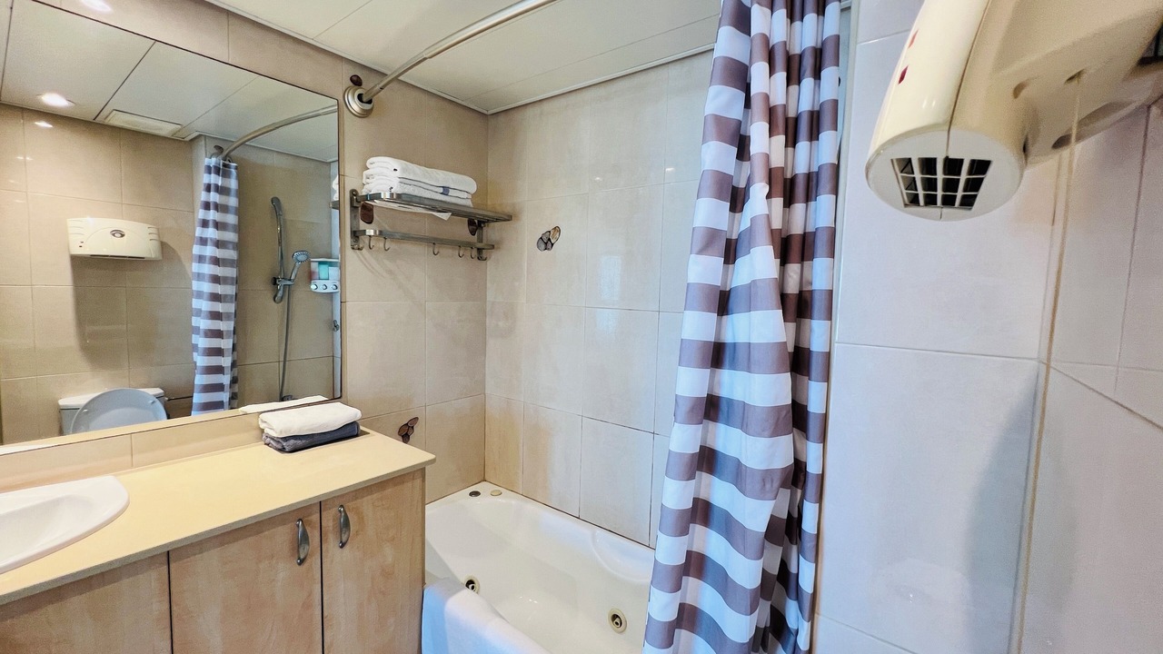 Photo of Bathroom in Herzliya Pituach