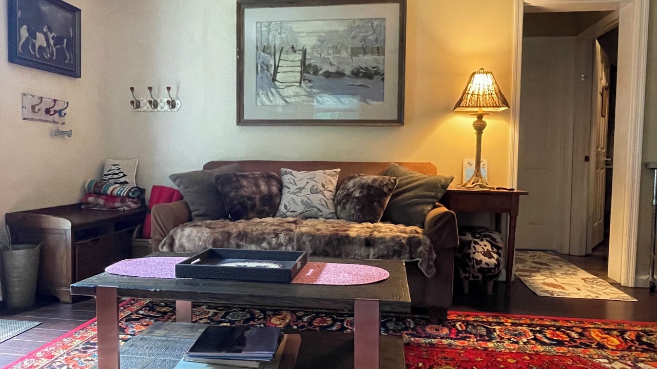Photo of Livingroom in White River Junction