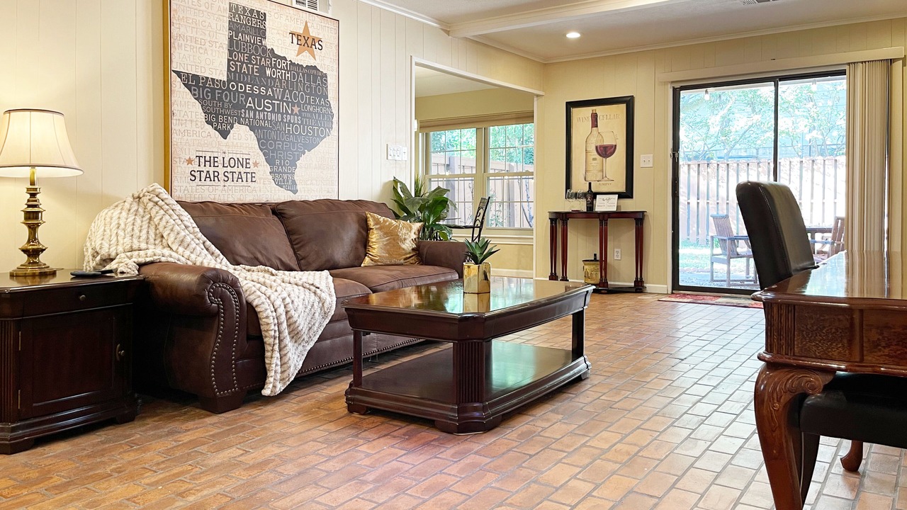 Photo of Livingroom in Richardson