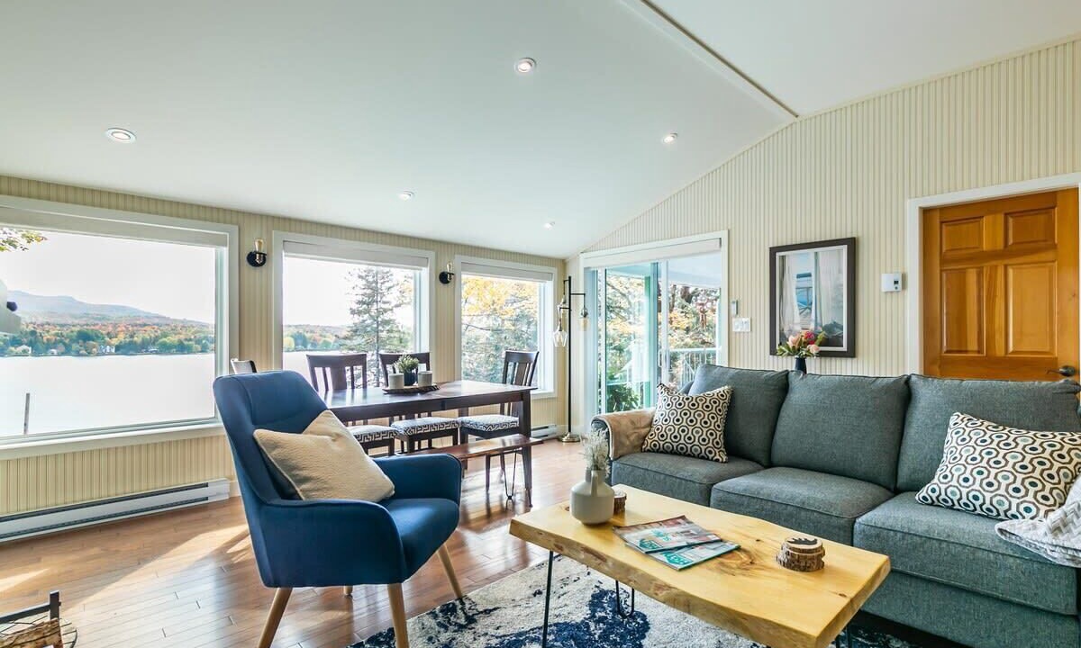 Photo of Livingroom in Eastman