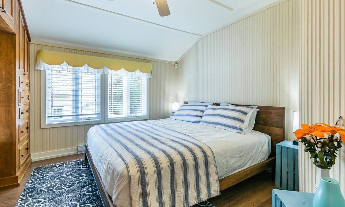 Photo of Bedroom in Eastman