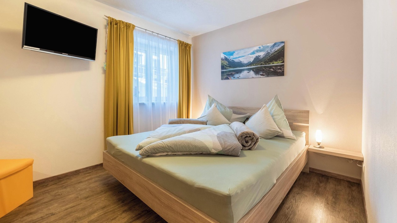 Photo of Bedroom in Fuegen