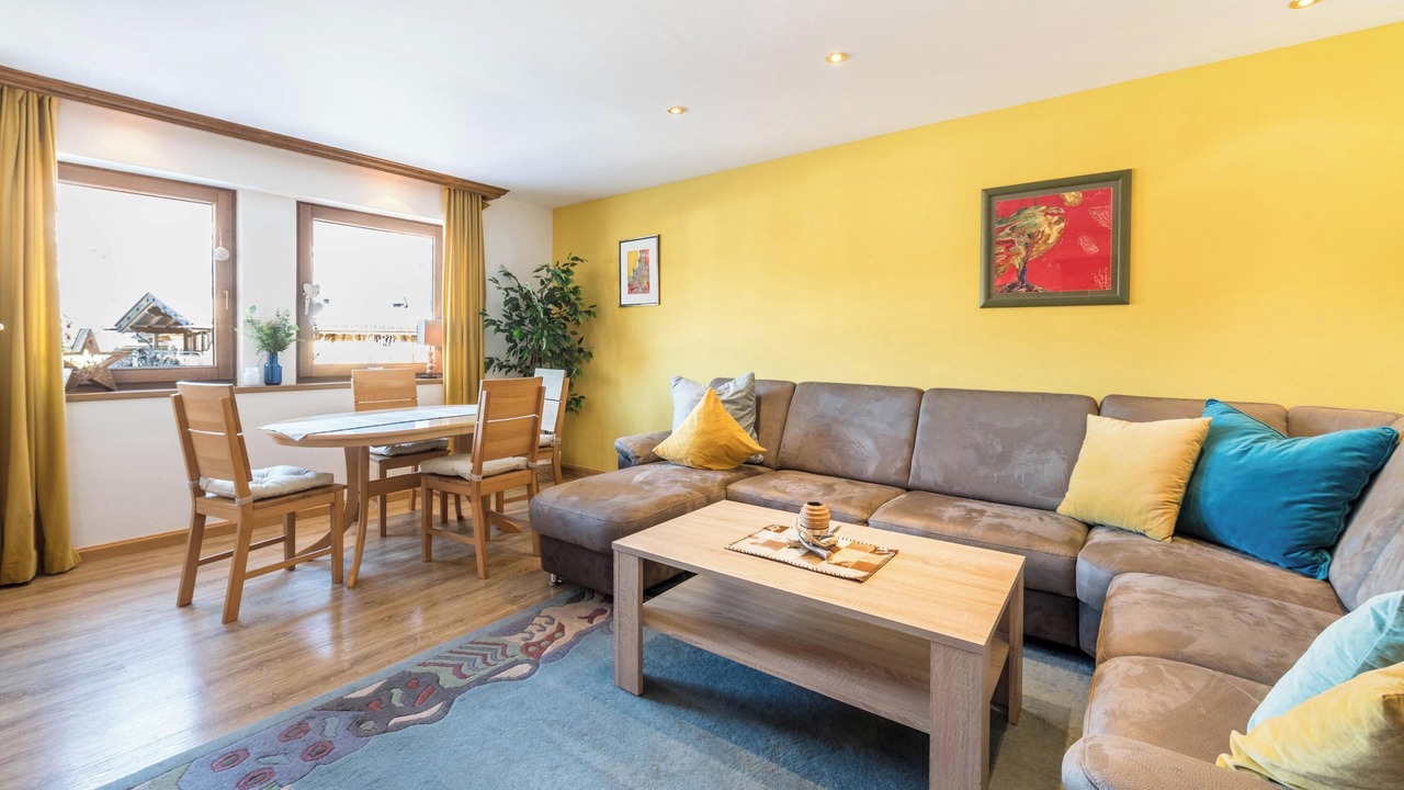 Photo of Livingroom in Fuegen