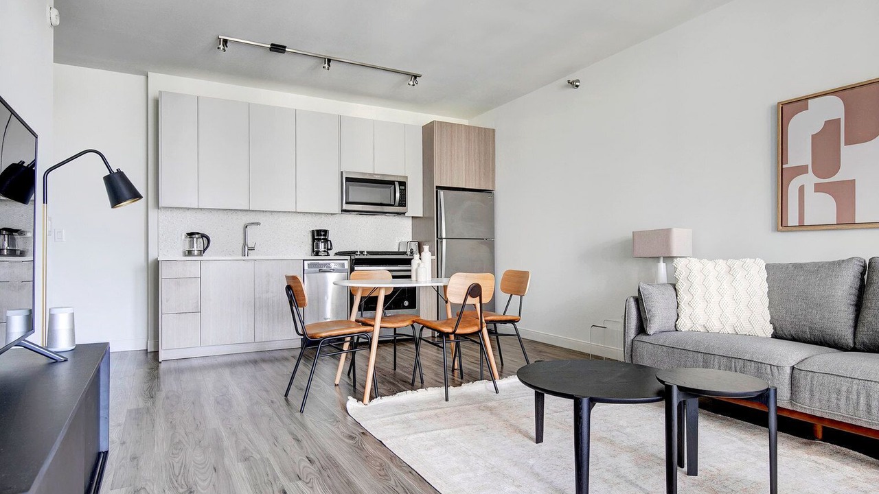 Photo of Livingroom in South Loop