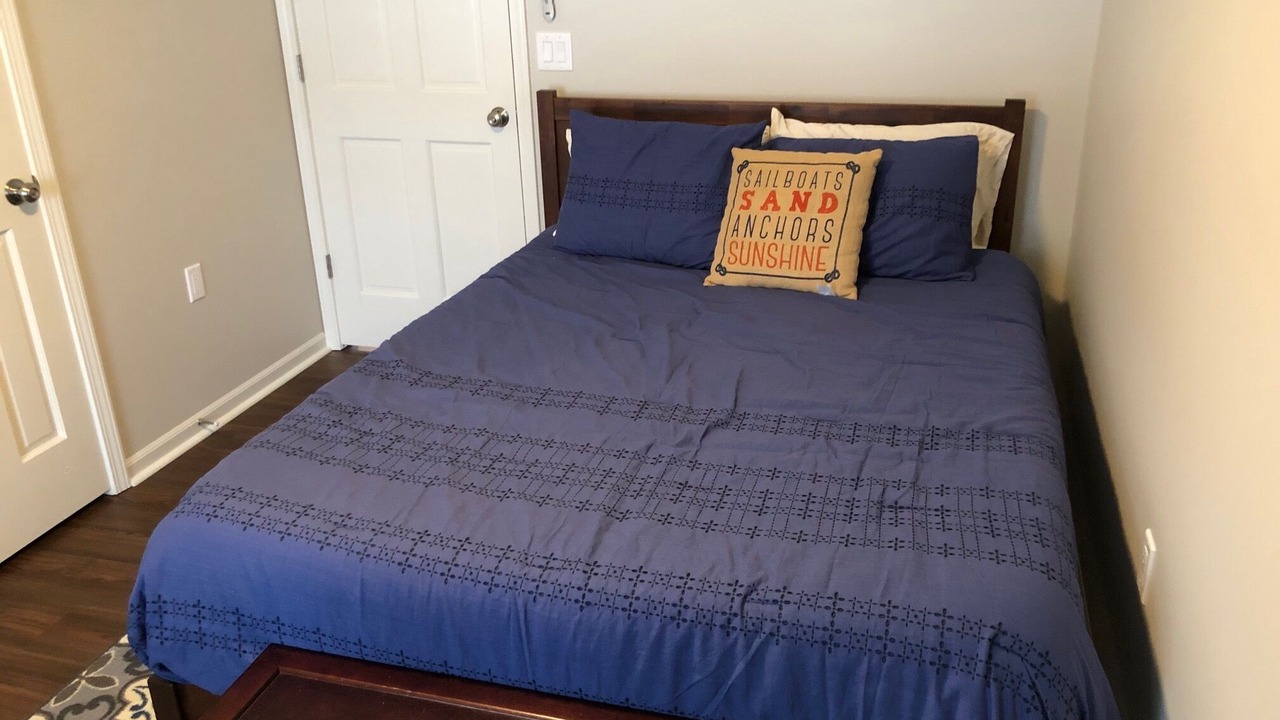Photo of Bedroom in Onekama