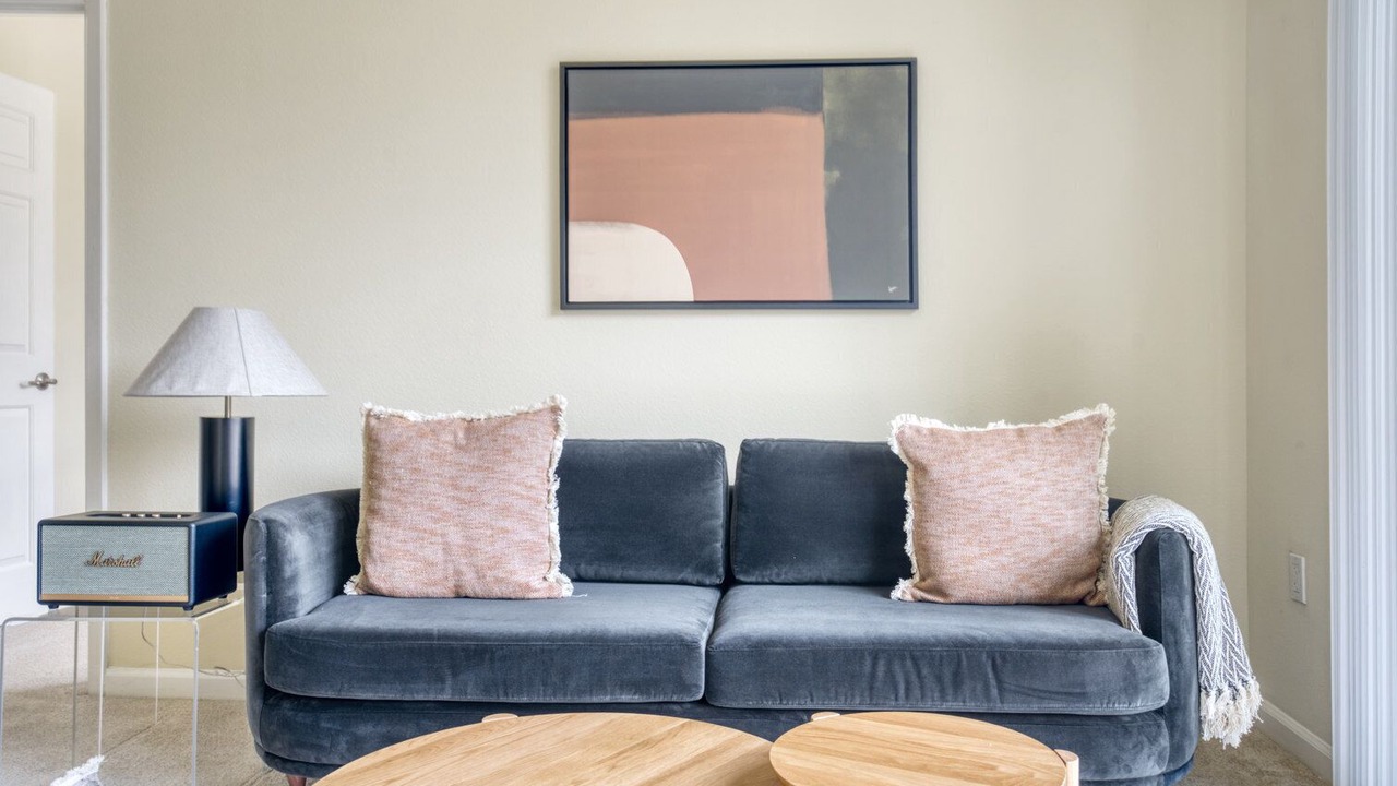 Photo of Livingroom in San Bruno