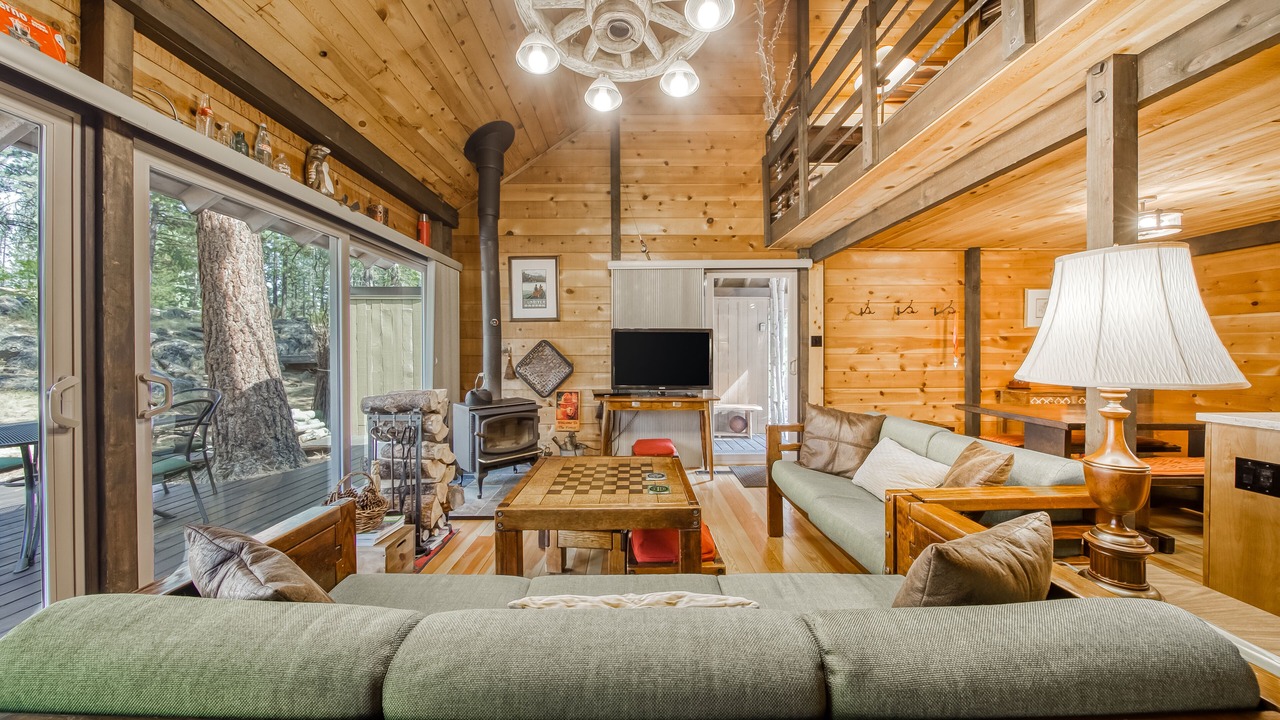 Photo of Livingroom in Sunriver