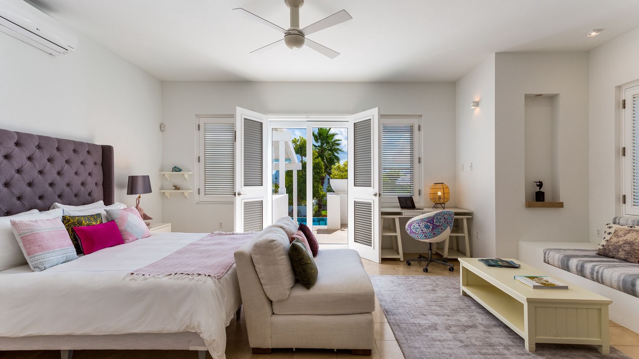 Photo of Bedroom in Rendezvous Bay