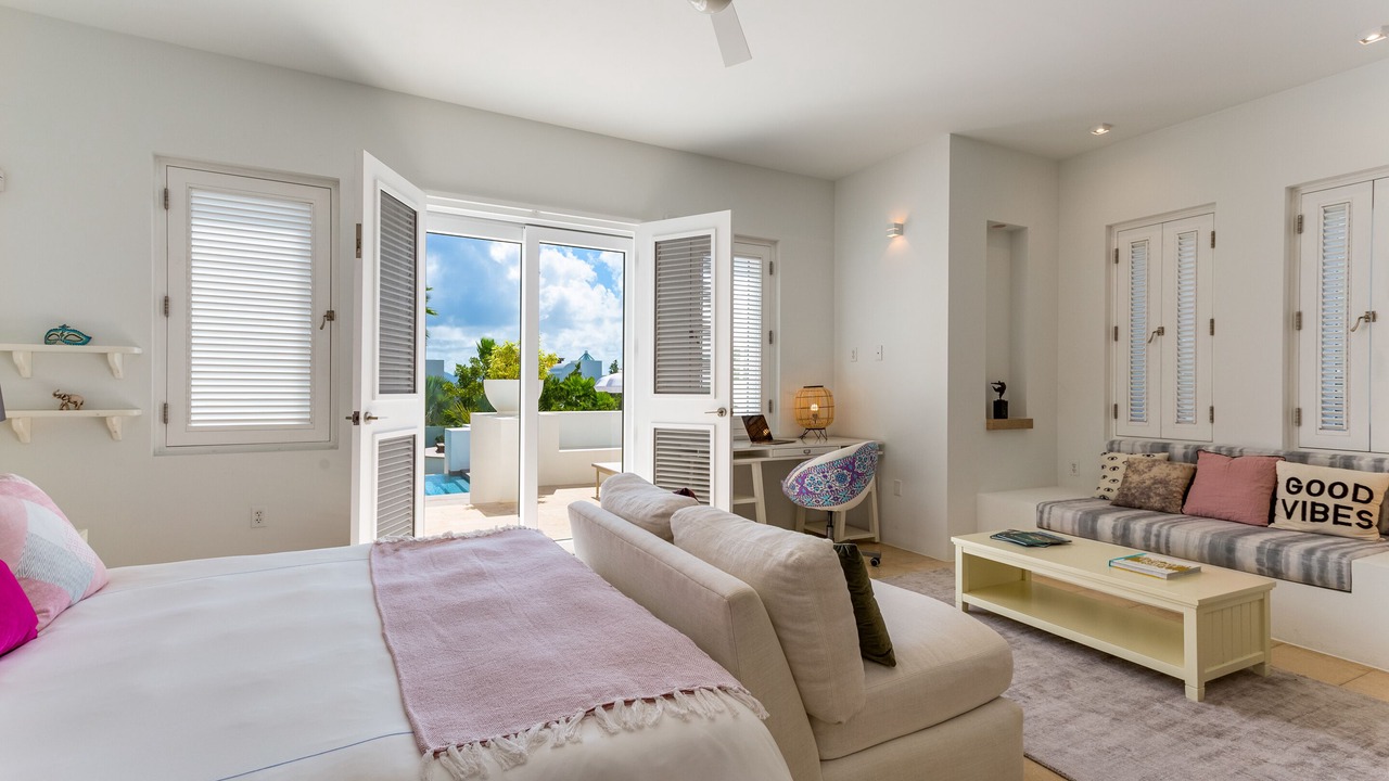 Photo of Bedroom in Rendezvous Bay