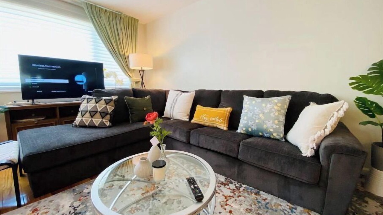 Photo of Livingroom in Daly City