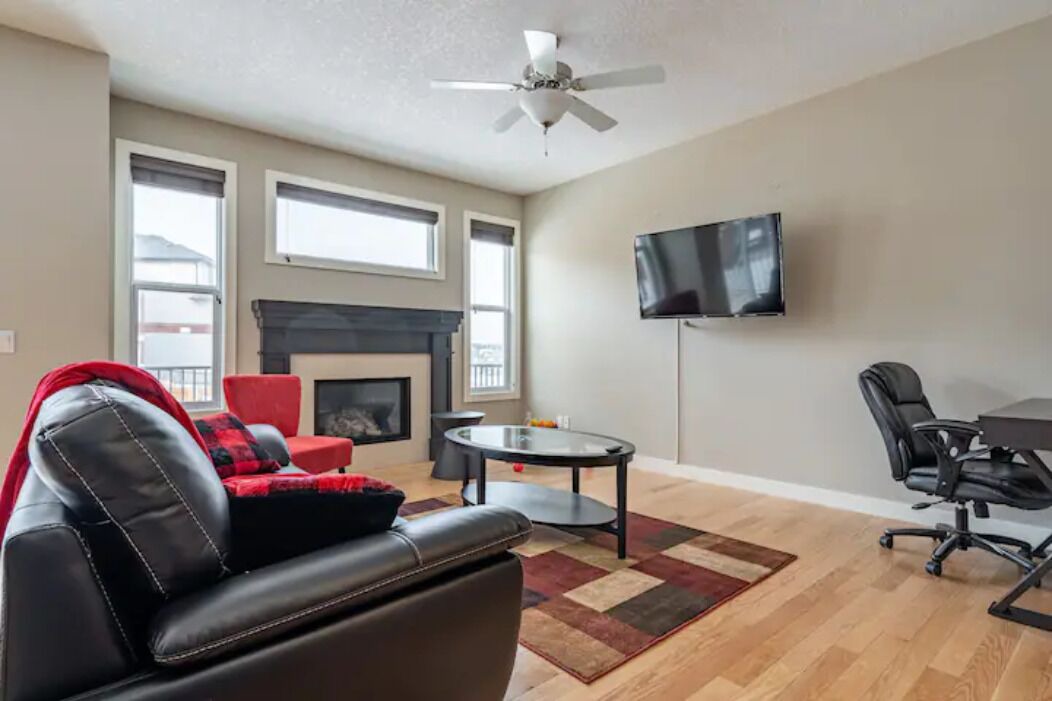 Photo of Livingroom in Northwest Calgary