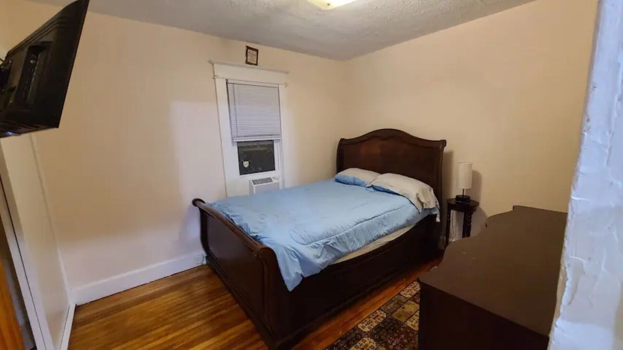Photo of Bedroom in Schenectady