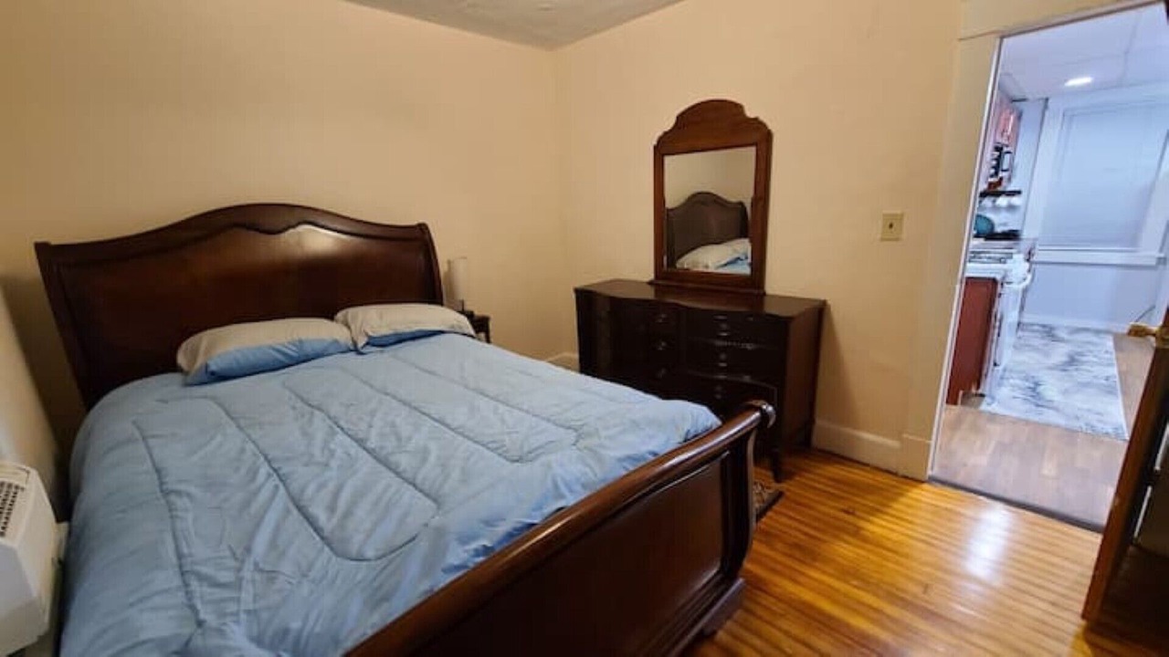 Photo of Bedroom in Schenectady