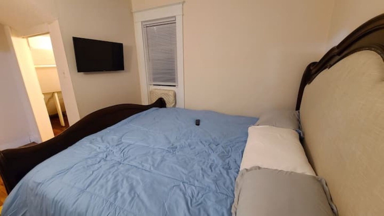 Photo of Bedroom in Schenectady