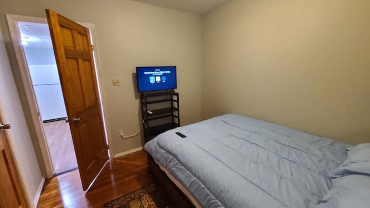 Photo of Bedroom in Schenectady