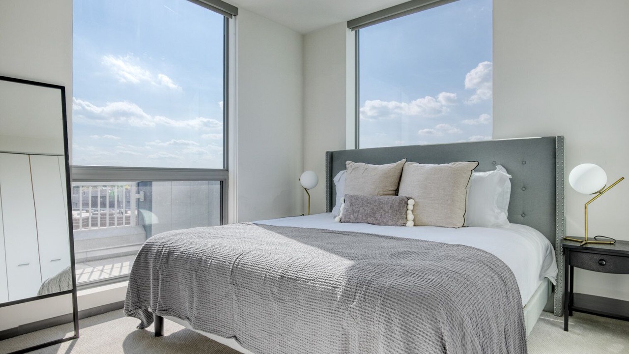 Photo of Bedroom in Logan Square