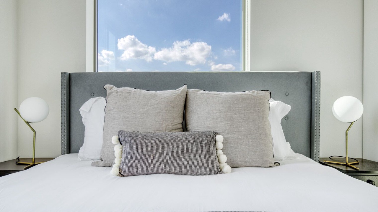 Photo of Bedroom in Logan Square