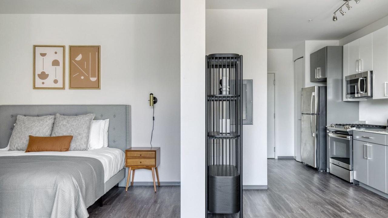 Photo of Bedroom in Logan Square
