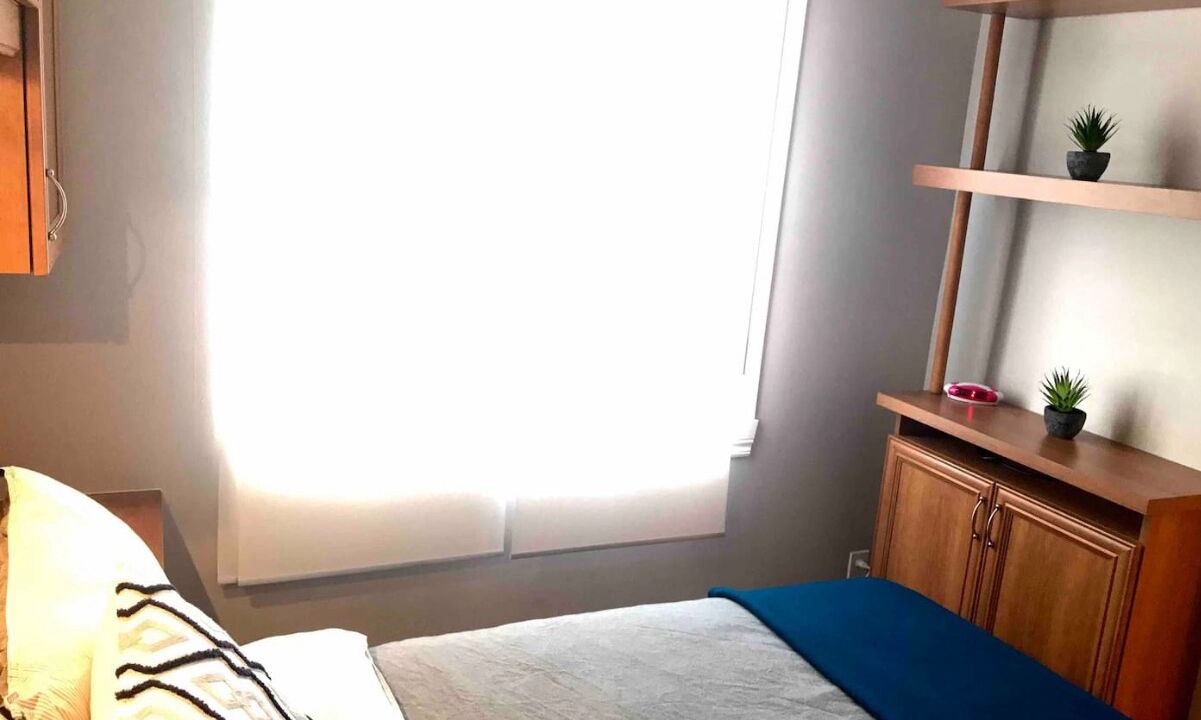 Photo of Bedroom in Longueuil